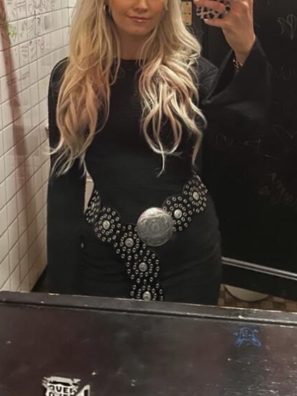 MISSGUIDED Textured Long Sleeve Bodycon Mini Dress - Picture 5 of 5
